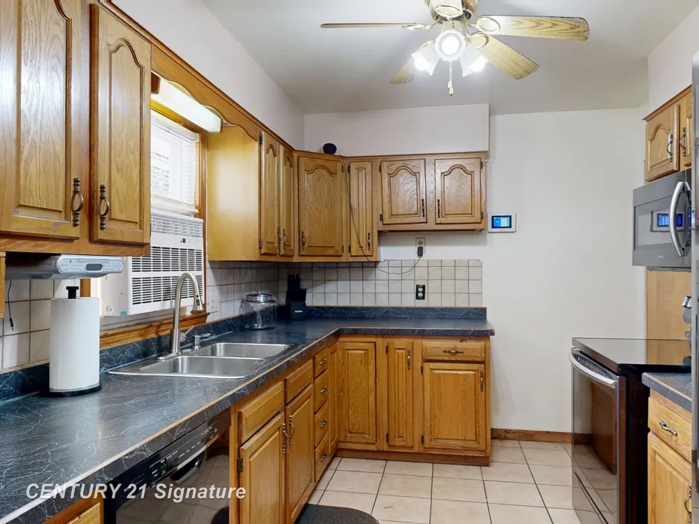 334 S 20th Street Saginaw City, MI 48601