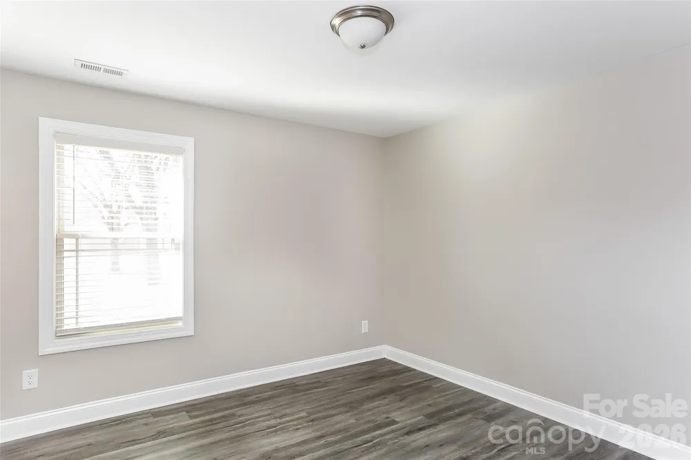 313 E 24th Street Kannapolis, NC 28083