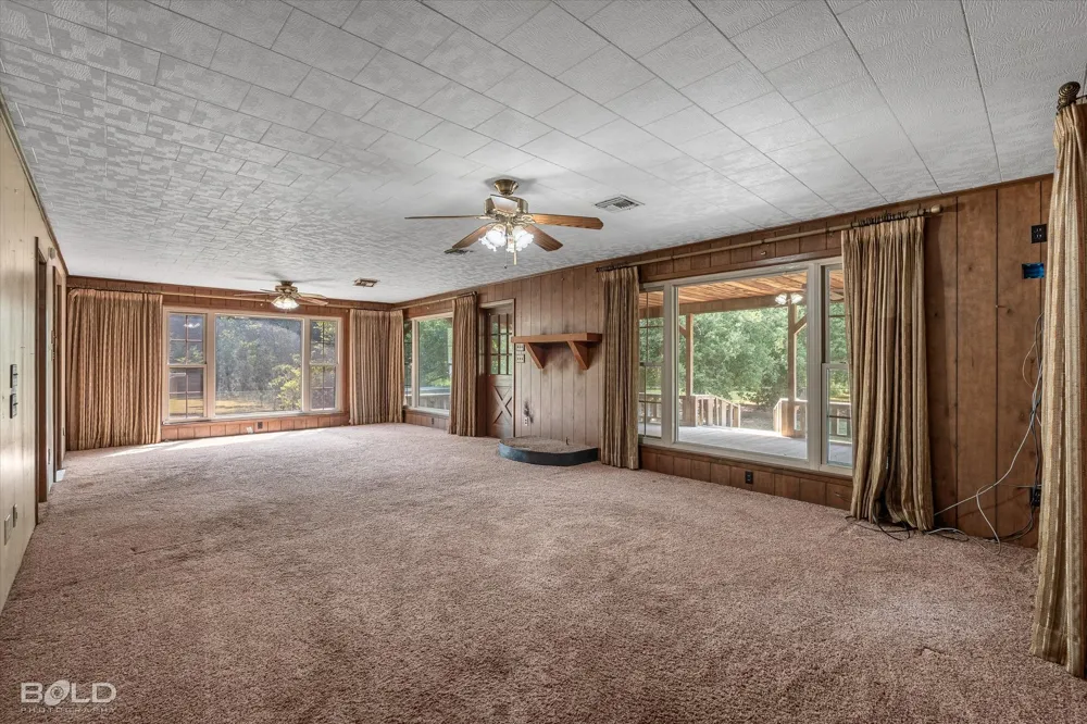 2055 Sloan Road Mansfield, LA 71052