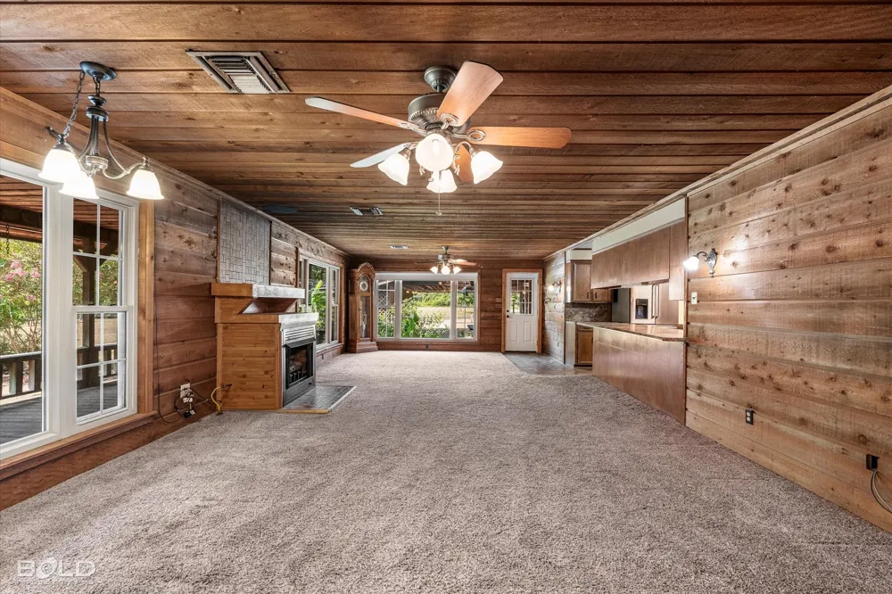 2055 Sloan Road Mansfield, LA 71052