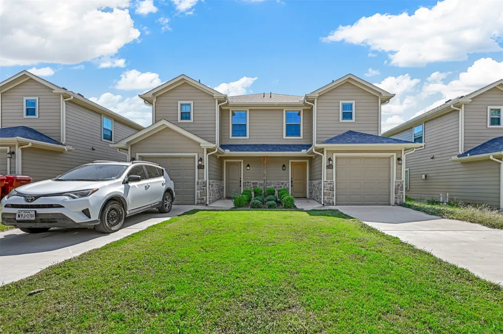 236 W Lake #236 Sherman, TX 75090