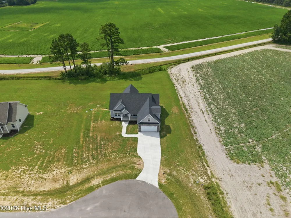 2795 Covent Drive Farmville, NC 27828