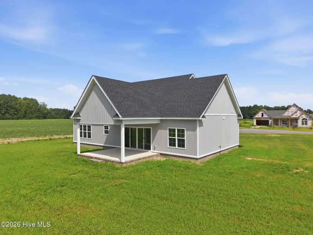 2795 Covent Drive Farmville, NC 27828