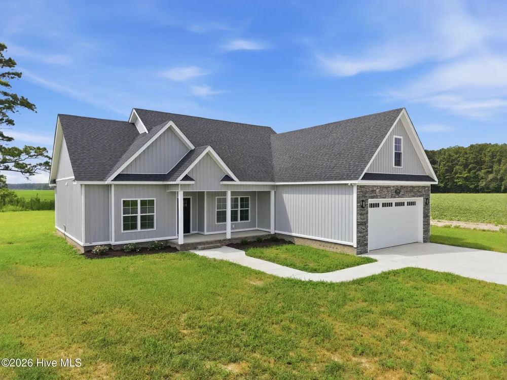 2795 Covent Drive Farmville, NC 27828