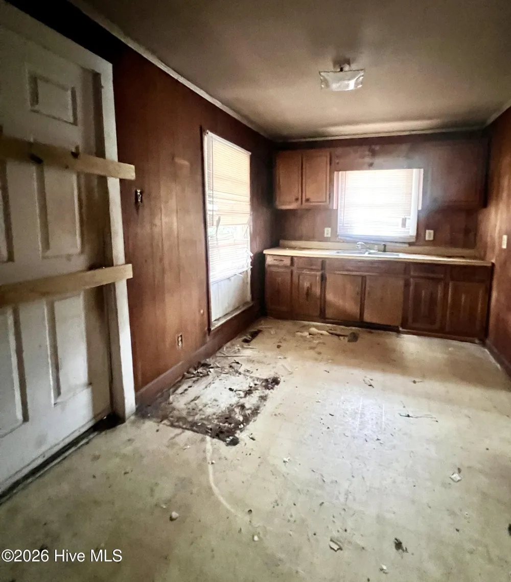 103 S Stewart Street Rockingham, NC 28379