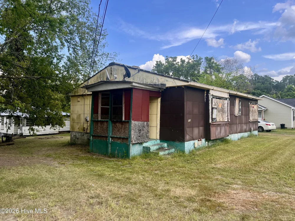 103 S Stewart Street Rockingham, NC 28379