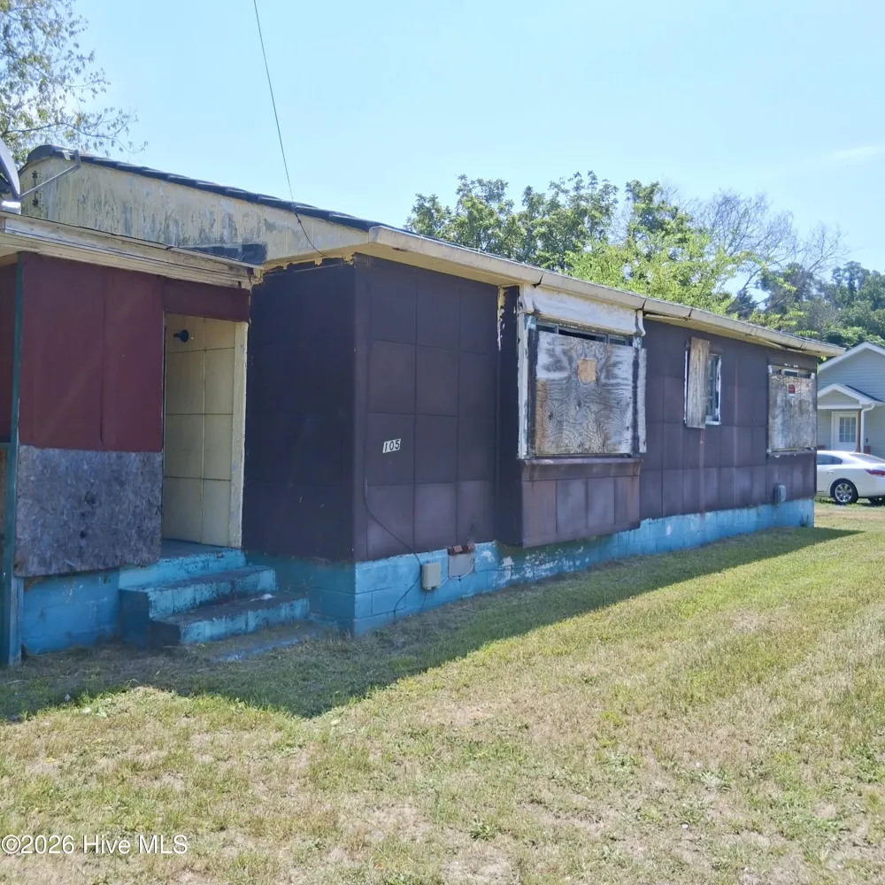 103 S Stewart Street Rockingham, NC 28379