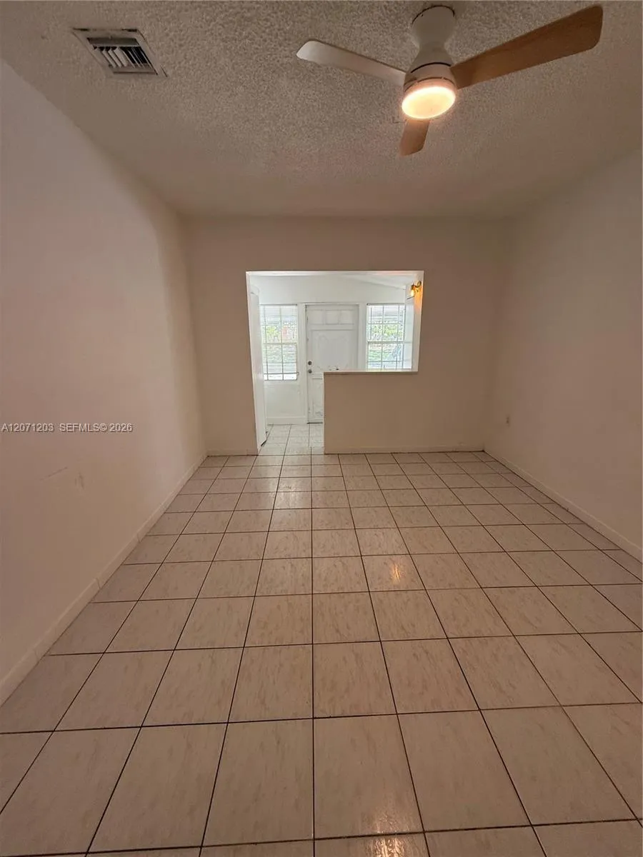 1812 Coolidge St #1 Hollywood, FL 33020