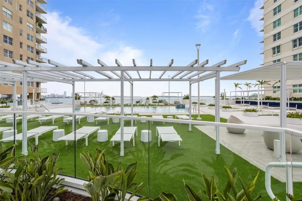 770 Claughton Island Dr #1104 Miami, FL 33131