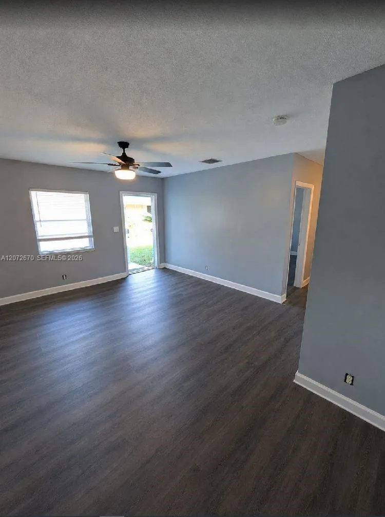537 SW 2nd Pl #1-3 Pompano Beach, FL 33060