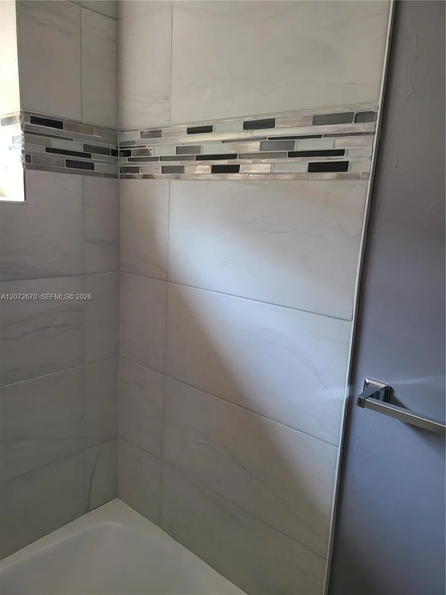 537 SW 2nd Pl #1-3 Pompano Beach, FL 33060
