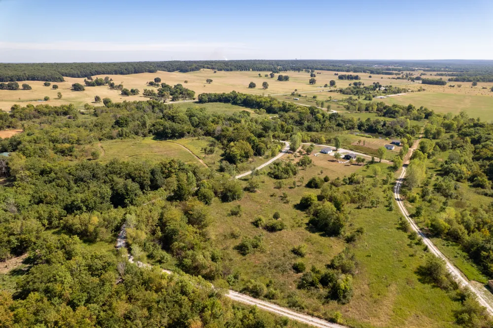 23 Hwy 125 Afton, OK 74331