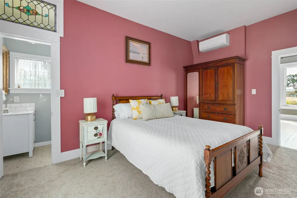1209 NE Leisure Street Coupeville, WA 98239