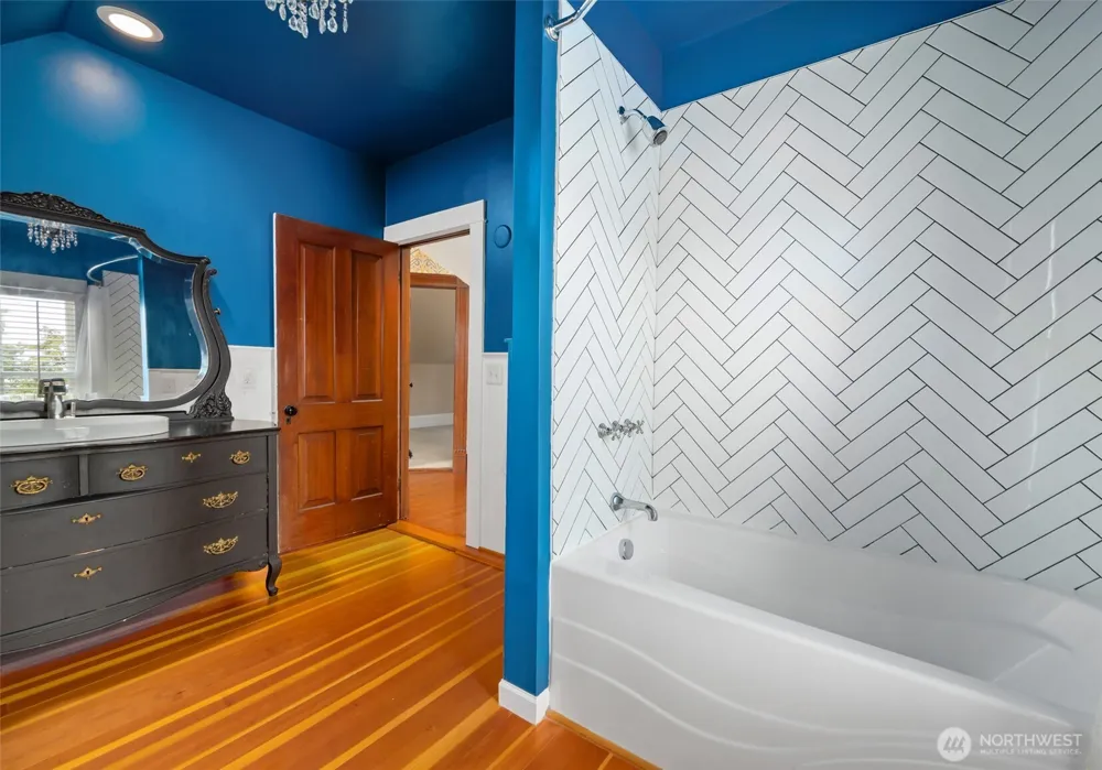 1209 NE Leisure Street Coupeville, WA 98239