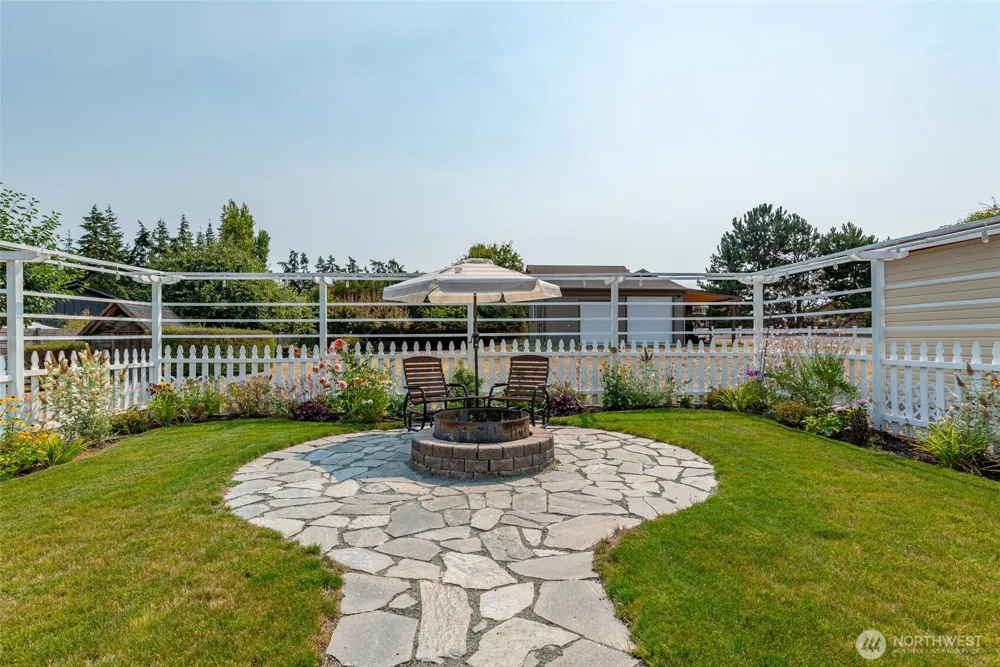 1209 NE Leisure Street Coupeville, WA 98239