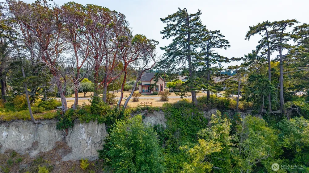 1209 NE Leisure Street Coupeville, WA 98239