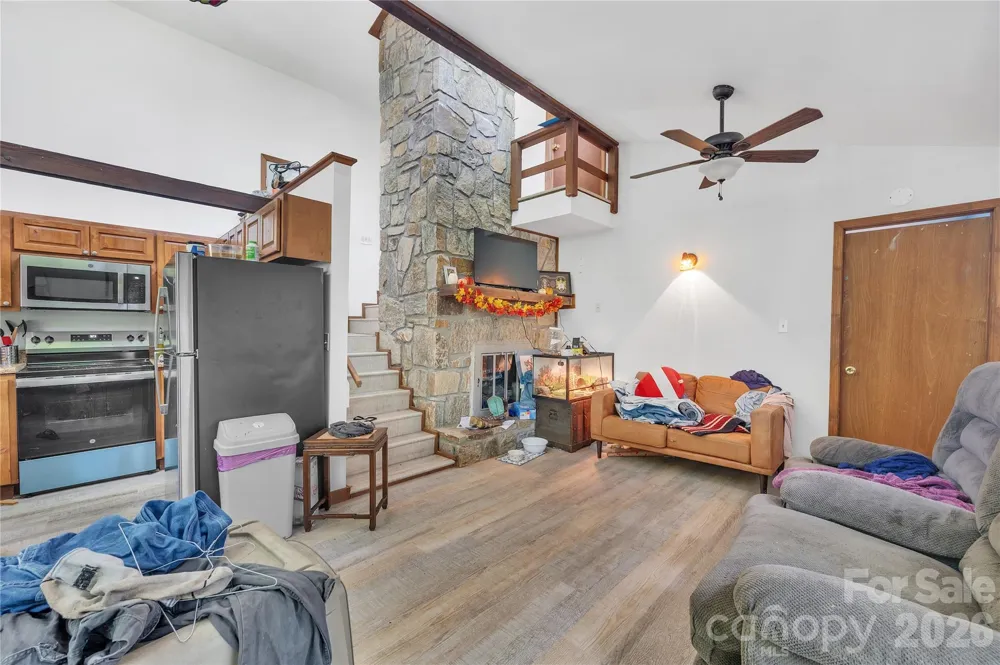 117 Horse Shoe Ridge Road E Deep Gap, NC 28618