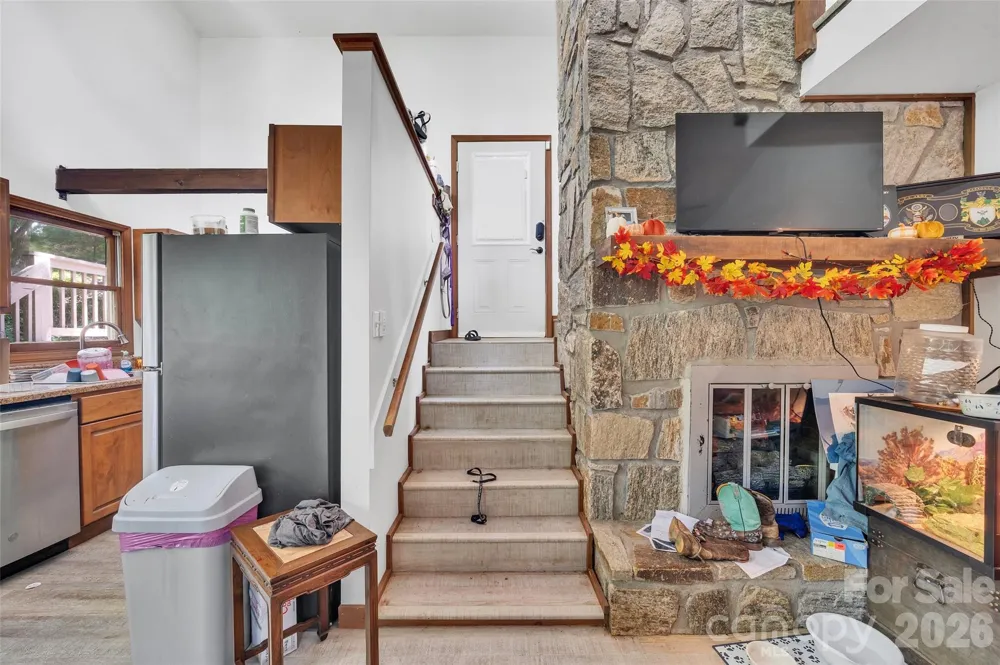 117 Horse Shoe Ridge Road E Deep Gap, NC 28618