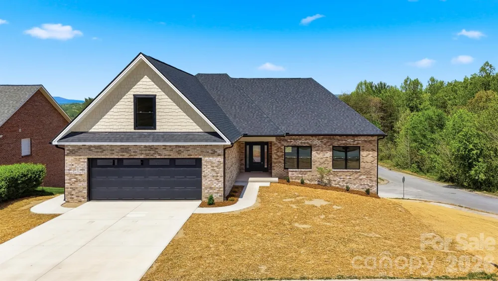 426 Huntington Woods Street SE Lenoir, NC 28645