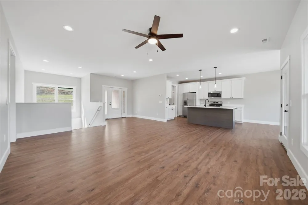 426 Huntington Woods Street SE Lenoir, NC 28645