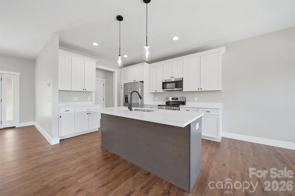 426 Huntington Woods Street SE Lenoir, NC 28645
