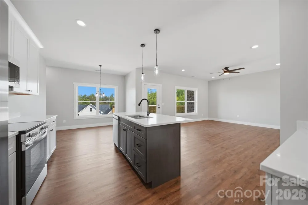 426 Huntington Woods Street SE Lenoir, NC 28645