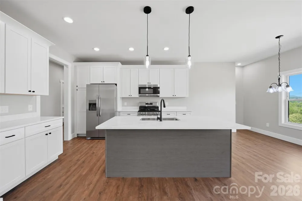 426 Huntington Woods Street SE Lenoir, NC 28645