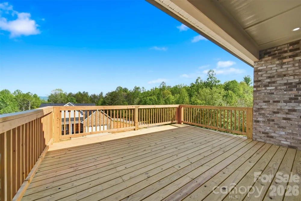 426 Huntington Woods Street SE Lenoir, NC 28645