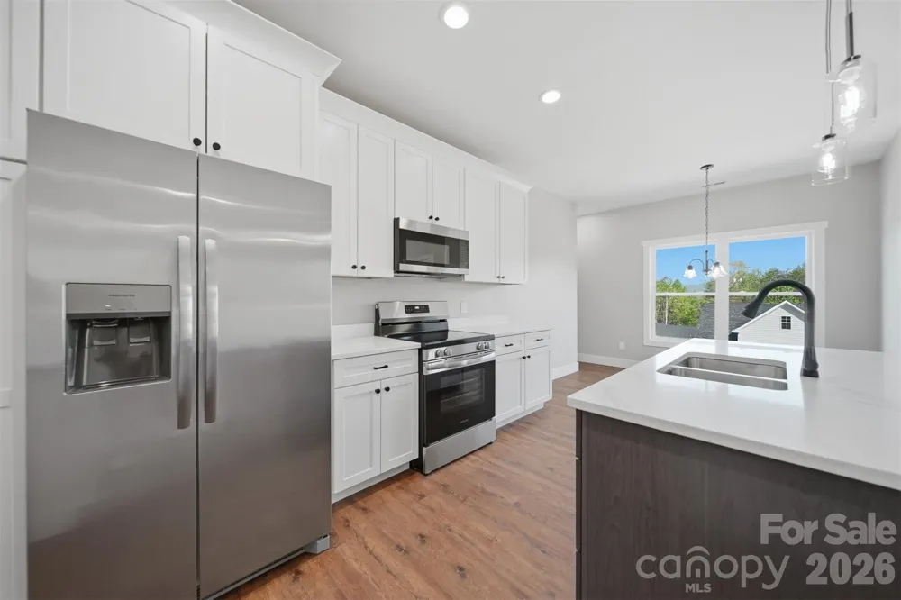 426 Huntington Woods Street SE Lenoir, NC 28645