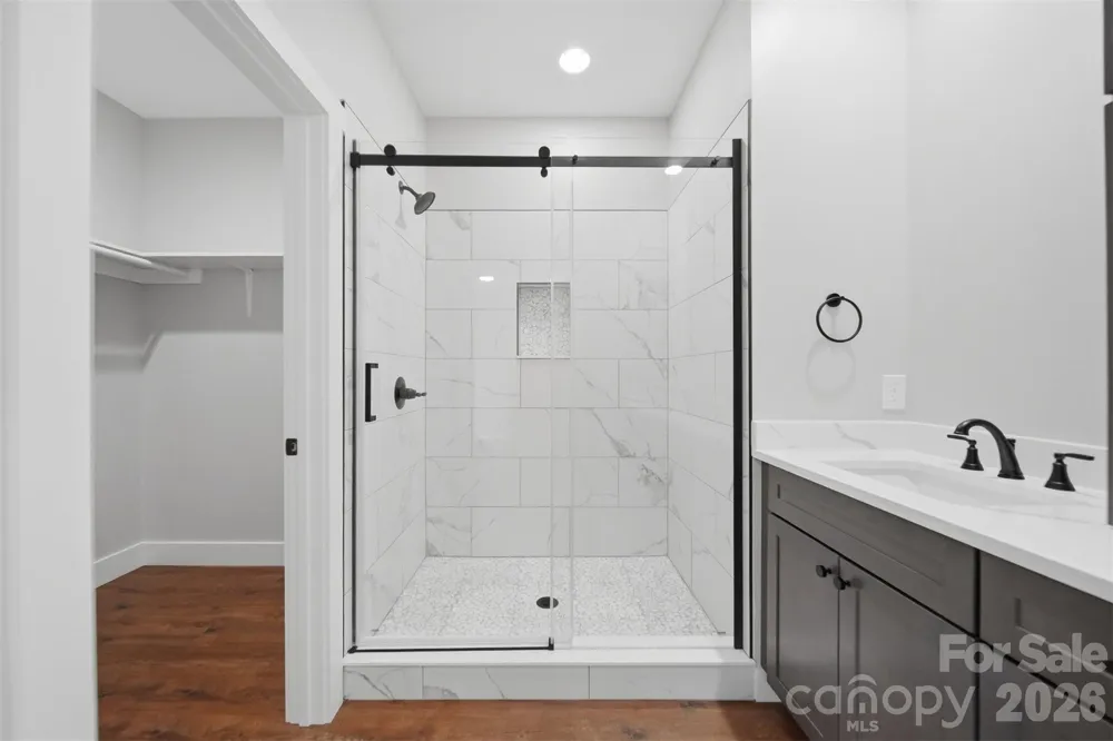 426 Huntington Woods Street SE Lenoir, NC 28645