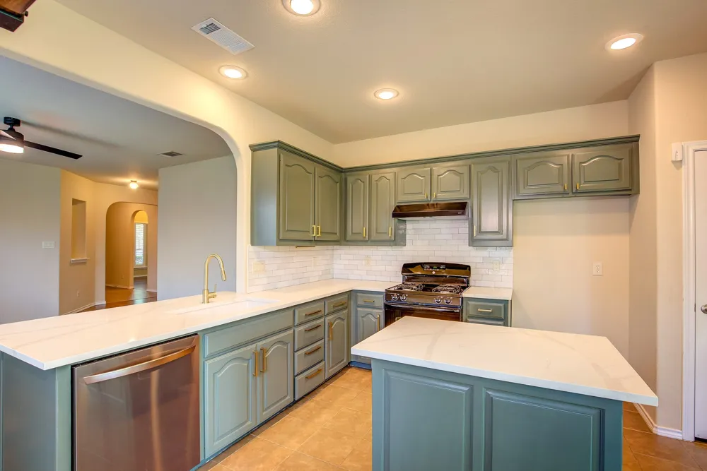 1109 Central Village Drive Denton, TX 76210