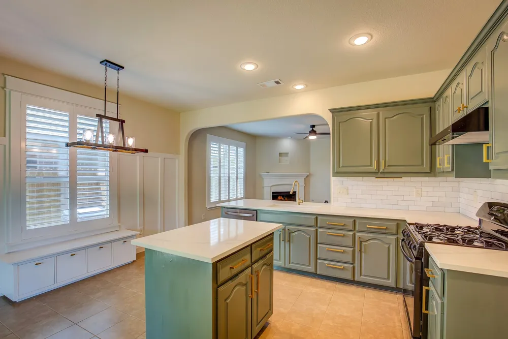 1109 Central Village Drive Denton, TX 76210