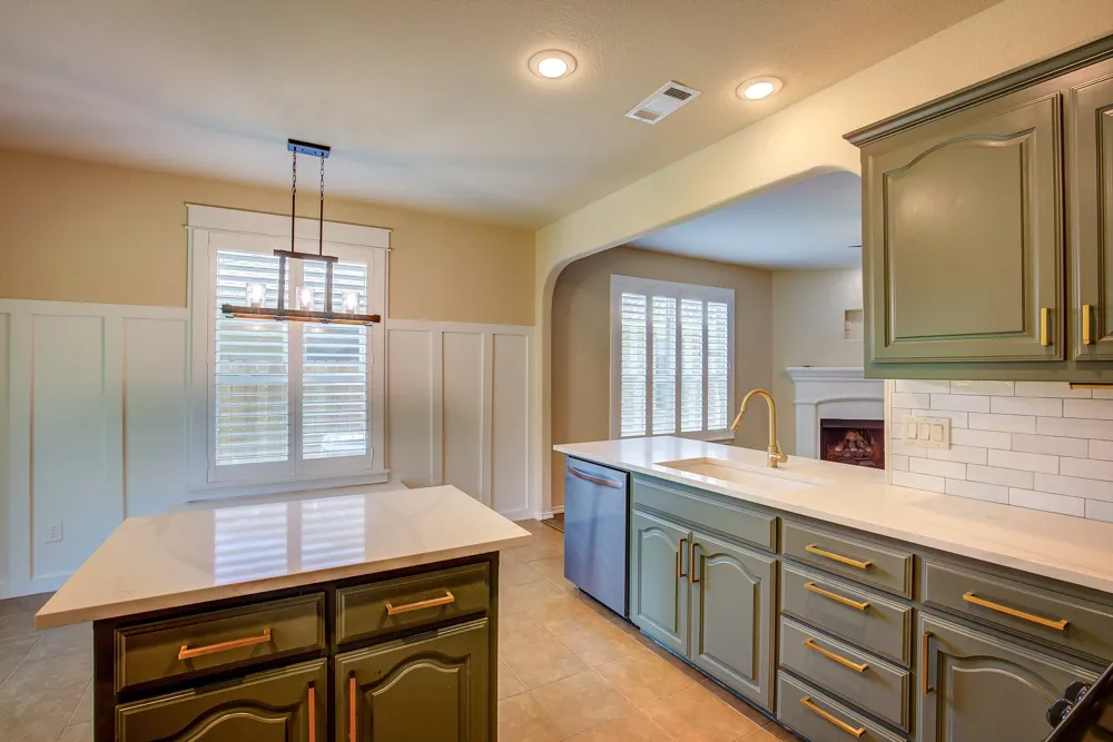 1109 Central Village Drive Denton, TX 76210