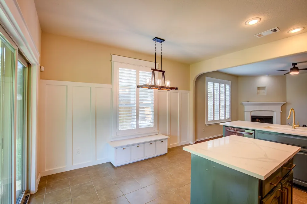 1109 Central Village Drive Denton, TX 76210