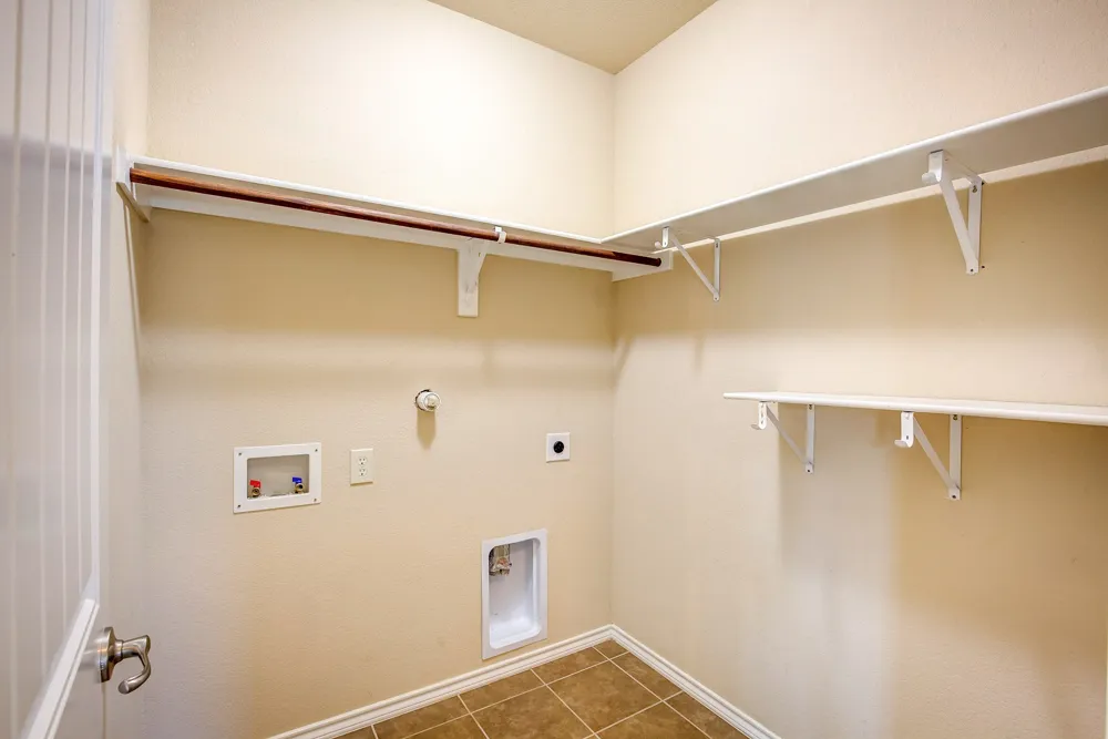1109 Central Village Drive Denton, TX 76210