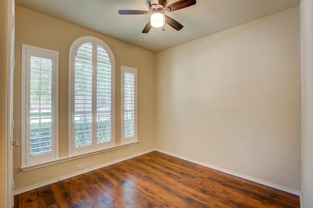 1109 Central Village Drive Denton, TX 76210