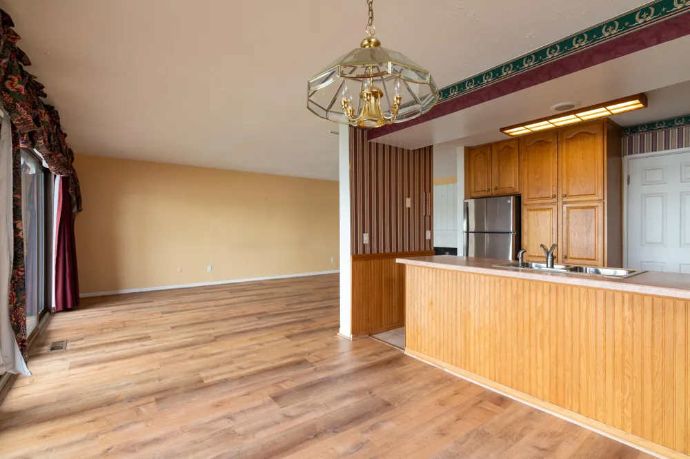 873 Cliffs Drive #105 Ypsilanti, MI 48198