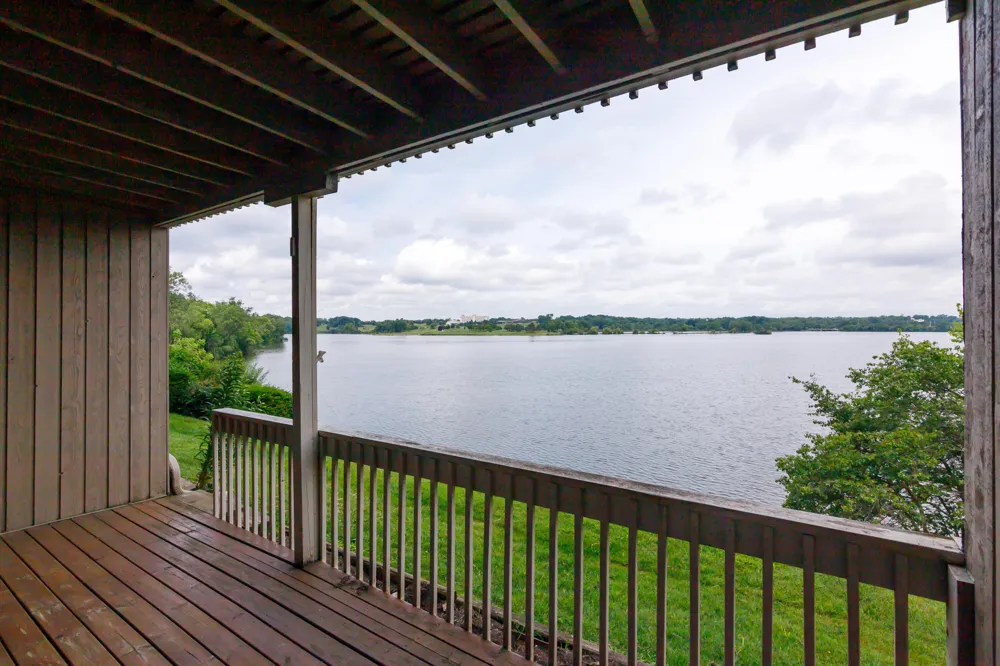 873 Cliffs Drive #105 Ypsilanti, MI 48198