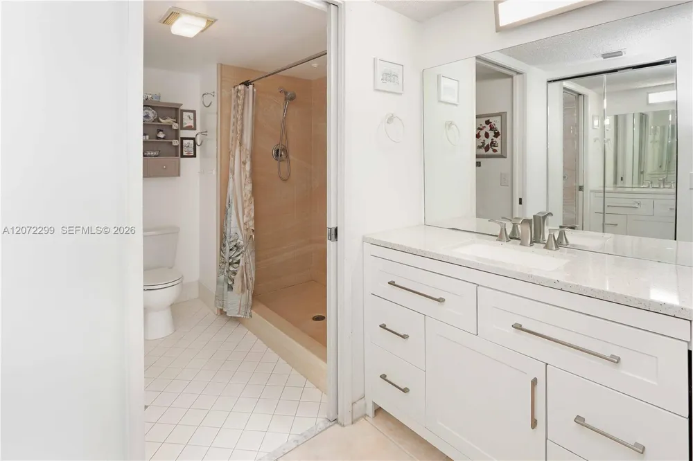 850 SW 138th Ave #408D Pembroke Pines, FL 33027