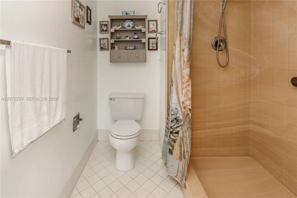 850 SW 138th Ave #408D Pembroke Pines, FL 33027