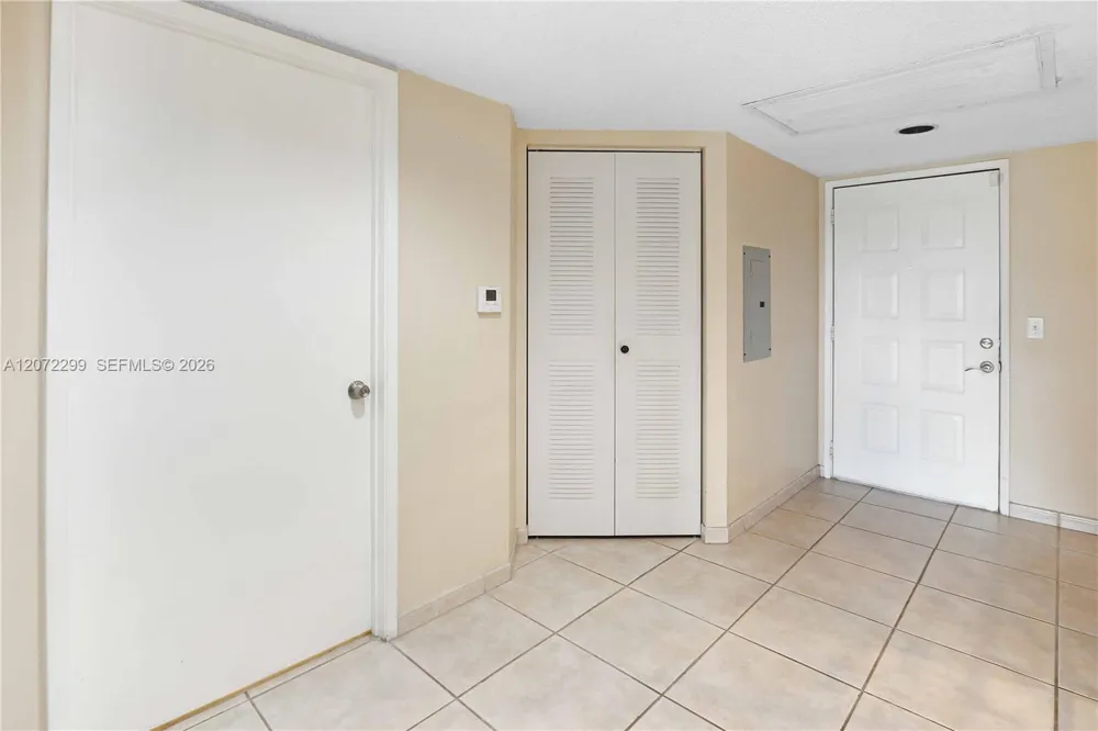 850 SW 138th Ave #408D Pembroke Pines, FL 33027