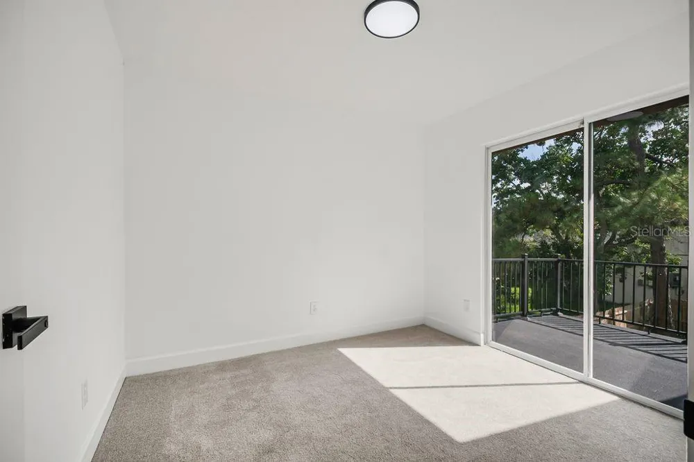 401 WOODVIEW DRIVE Longwood, FL 32779