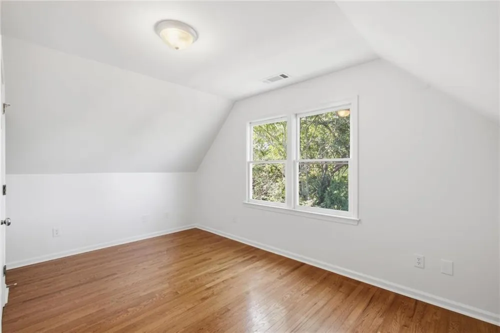 329 Ridge Avenue Athens, GA 30601