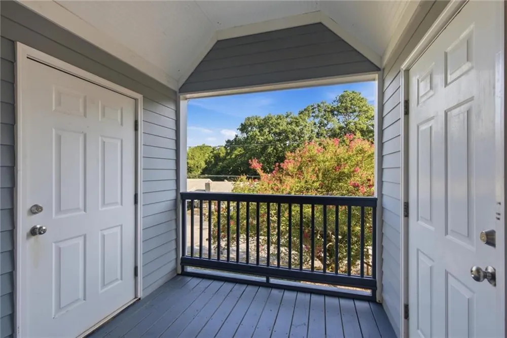 329 Ridge Avenue Athens, GA 30601