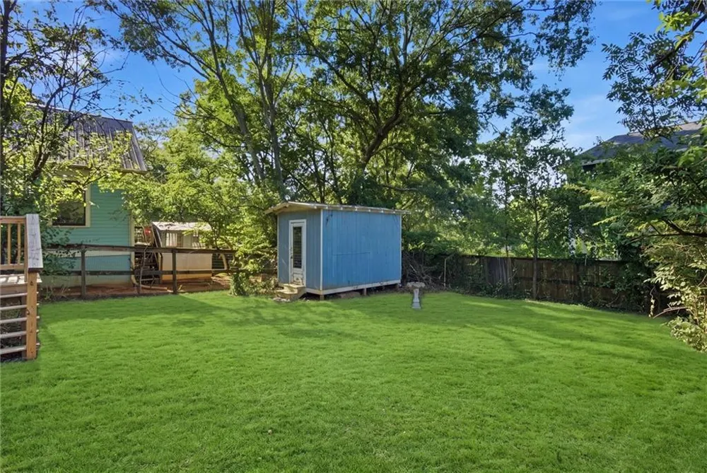 329 Ridge Avenue Athens, GA 30601