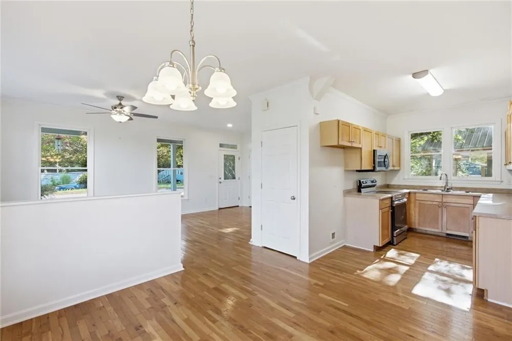 329 Ridge Avenue Athens, GA 30601