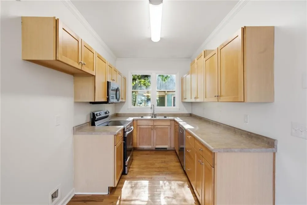 329 Ridge Avenue Athens, GA 30601