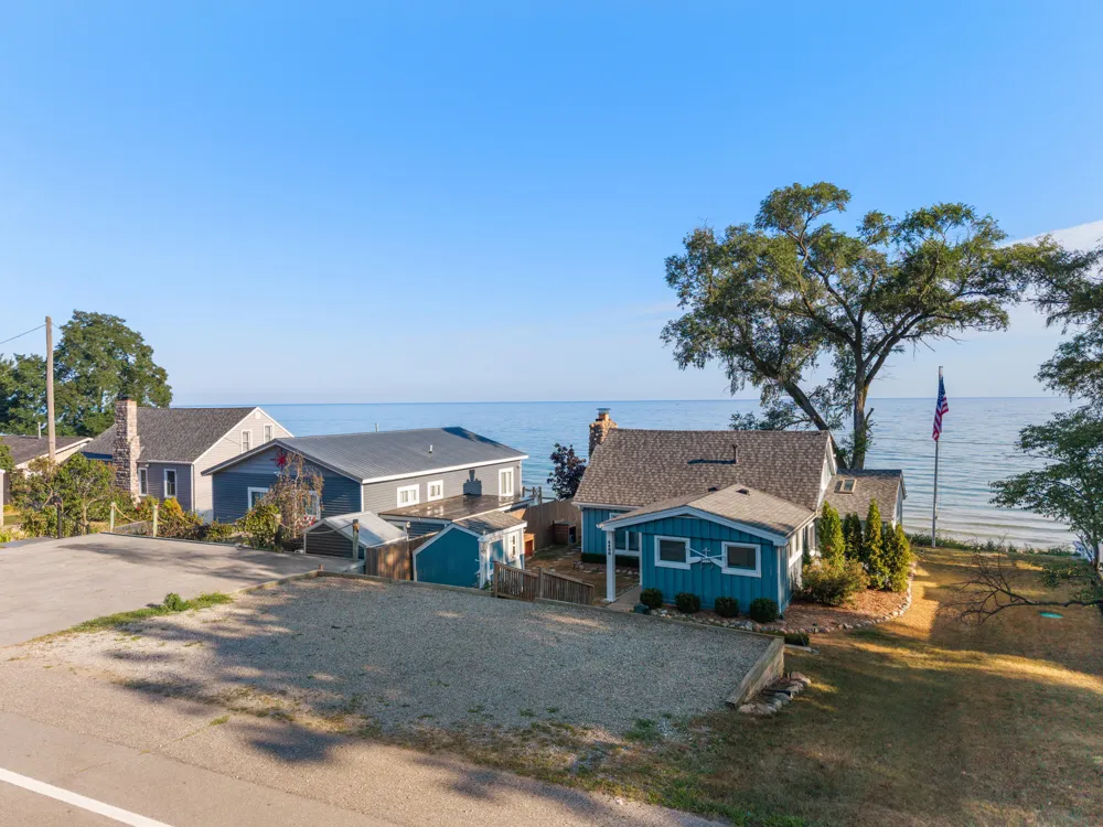 4488 Port Austin Road Caseville Township, MI 48725