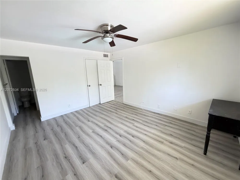 5090 SW 64th Ave #305 Davie, FL 33314