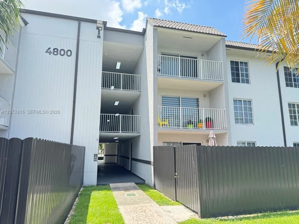 4800 NW 79th Ave #203 Doral, FL 33166